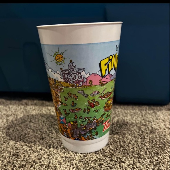 VTG  Tim Hortons Find Timbits Plastic Cup Pepsi Beach Sweetheart - Picture 4 of 7